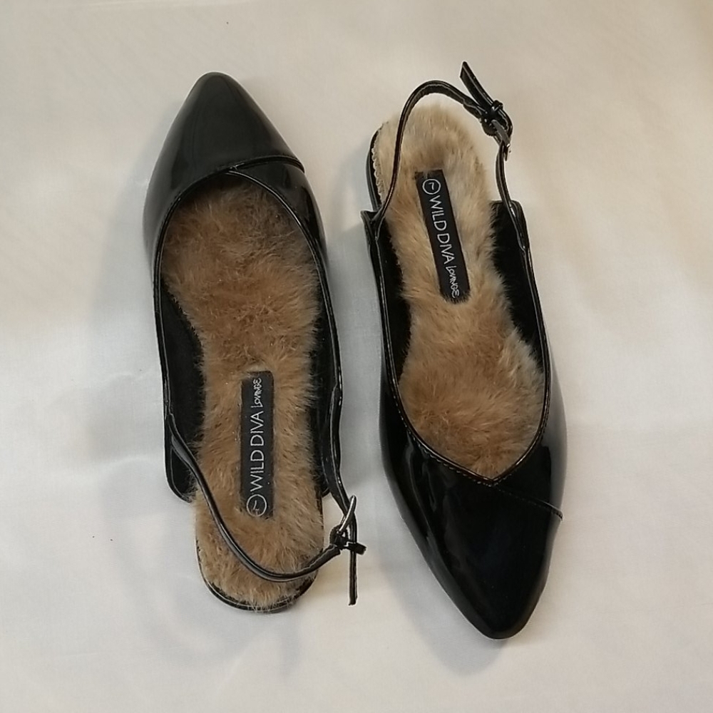 Shoes - Picture 2 of 3